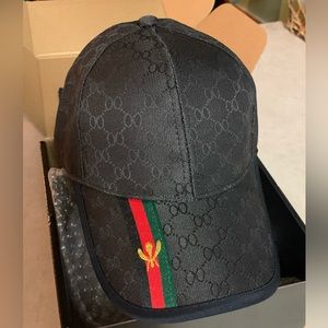 New Gucci Twin Hat